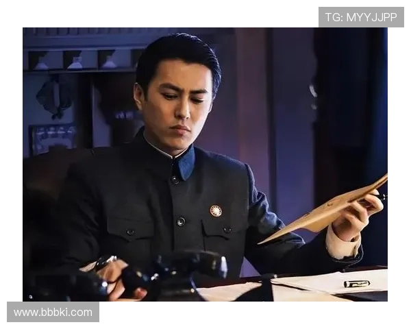 靳东：荧屏硬汉的多面人生，一部剧一部史诗